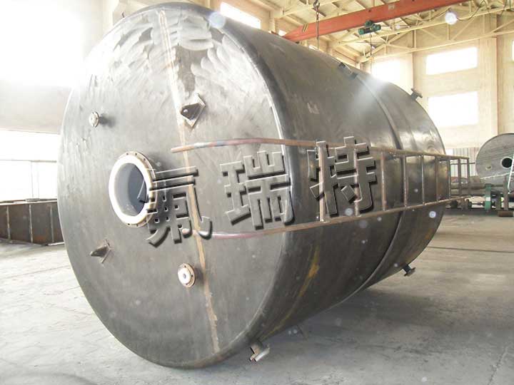 鋼襯塑儲(chǔ)罐、反應(yīng)釜